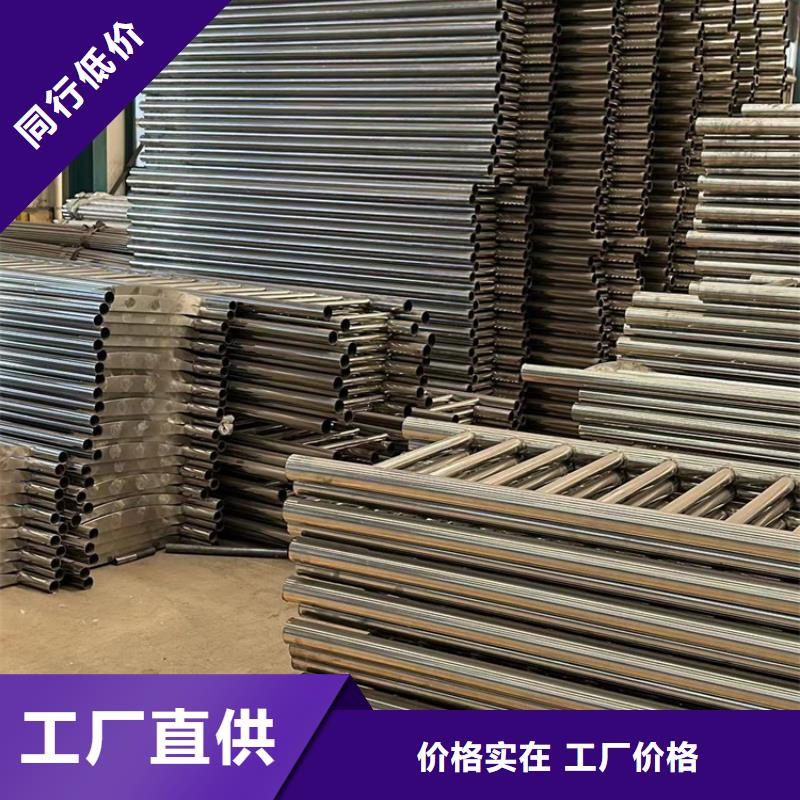 防撞護(hù)欄專(zhuān)注生產(chǎn)制造多年