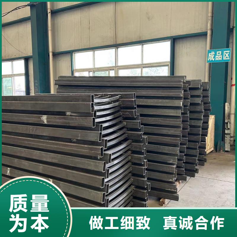 不銹鋼護(hù)欄廠家制造生產(chǎn)