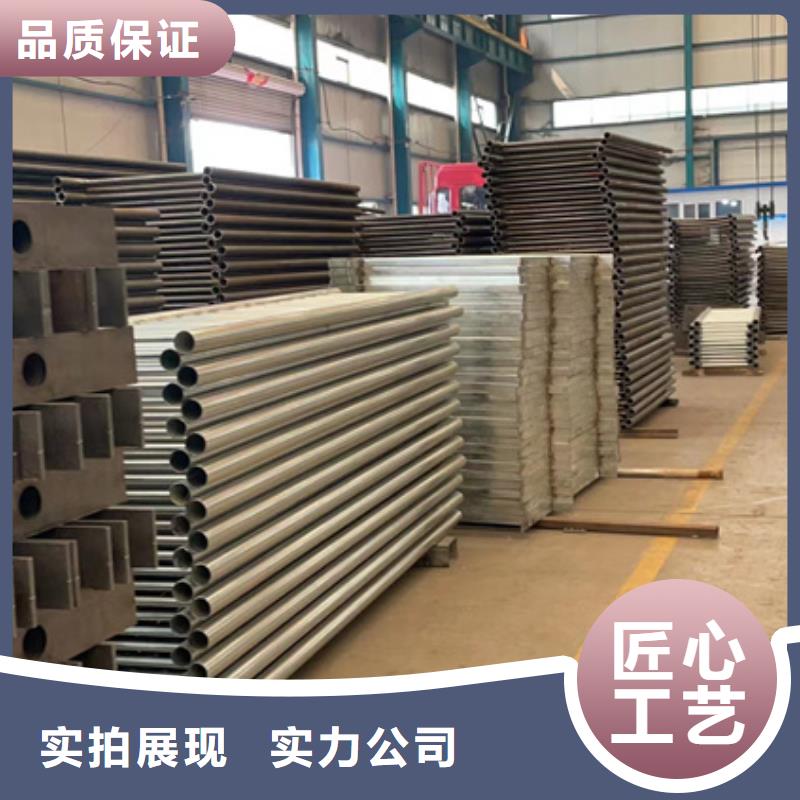  防撞护栏好产品不怕比