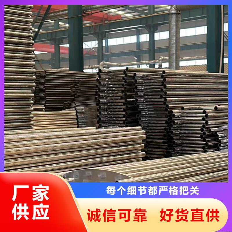 道路護(hù)欄,燈光護(hù)欄廠家定制