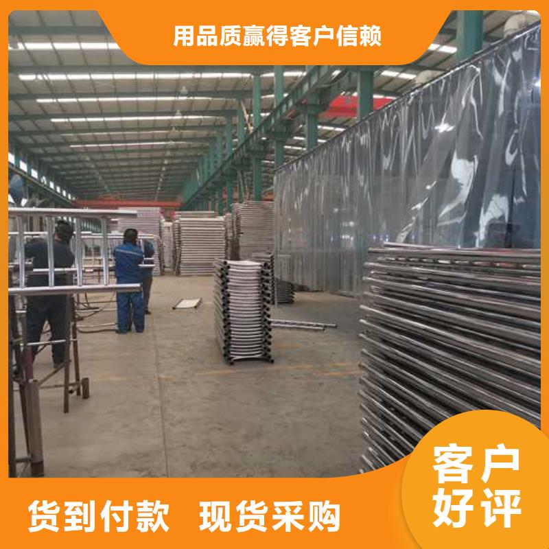 道路護(hù)欄【防撞護(hù)欄】為品質(zhì)而生產(chǎn)
