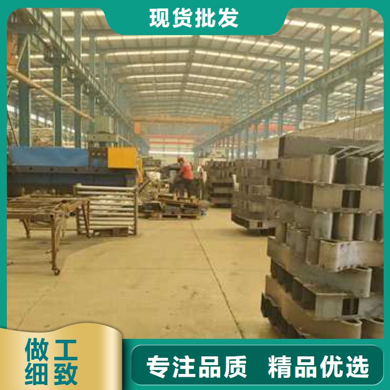 实力雄厚的不锈钢防撞护栏供货商