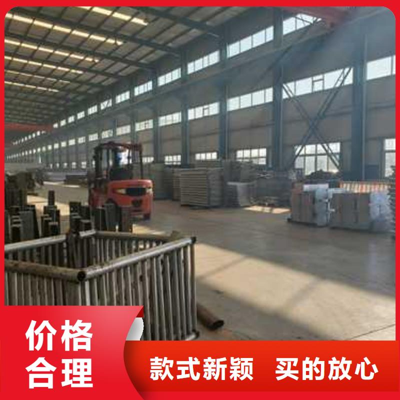 道路護(hù)欄-熱鍍鋅立柱專注品質(zhì)