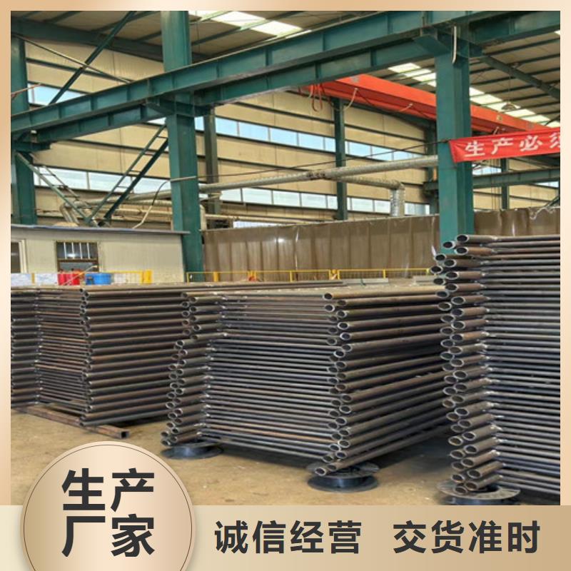 防撞不銹鋼復(fù)合管護(hù)欄產(chǎn)品質(zhì)量過關(guān)