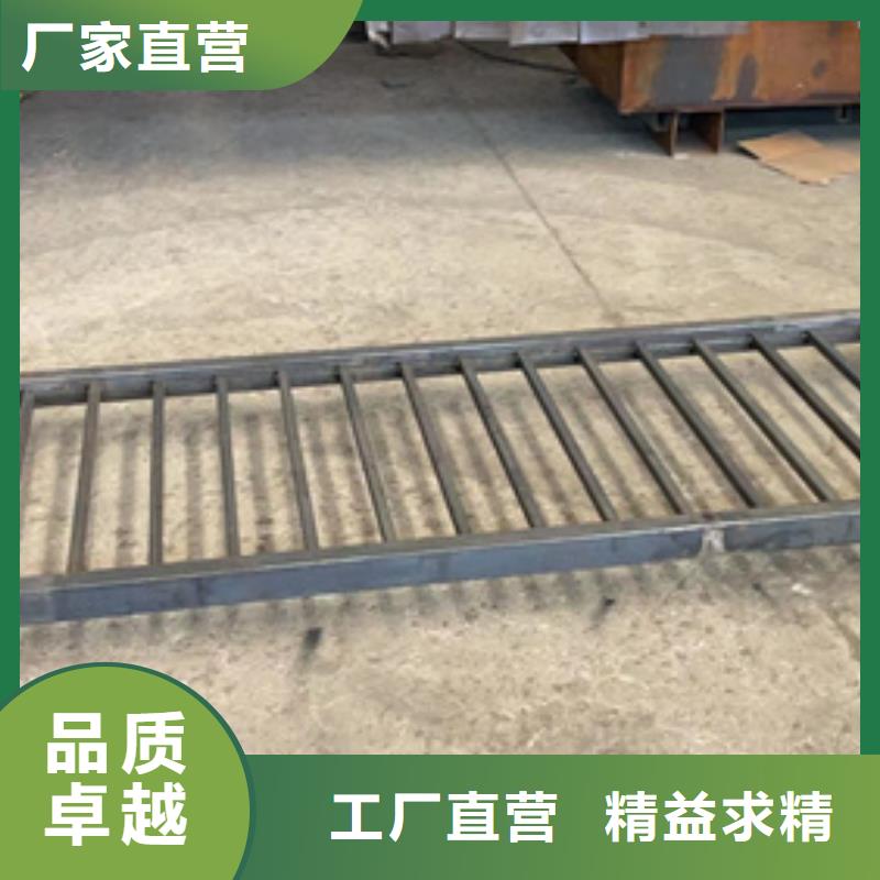 钢背木护栏生产厂家-库存充足