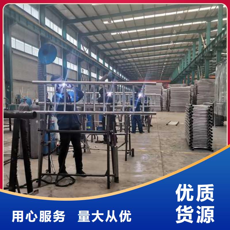 燈光護(hù)欄【橋梁鋼護(hù)欄】懂您所需