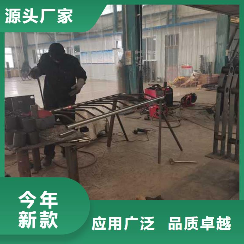  燈光護(hù)欄實(shí)拍展現(xiàn)