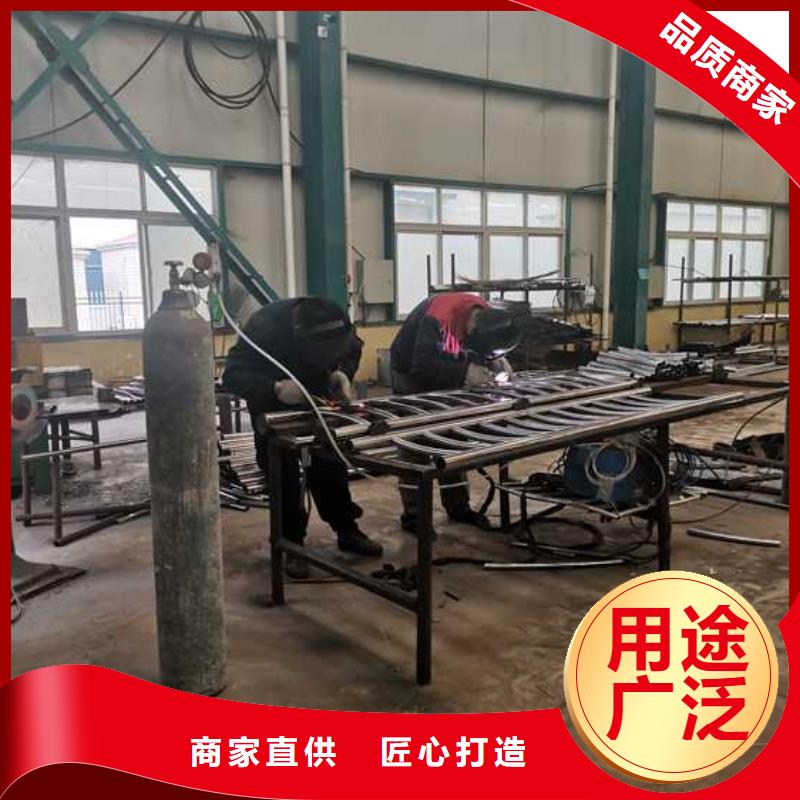 河道防撞護(hù)欄可隨時發(fā)貨