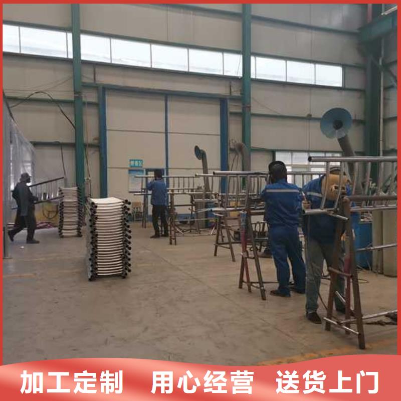 燈光護(hù)欄防撞護(hù)欄用的放心