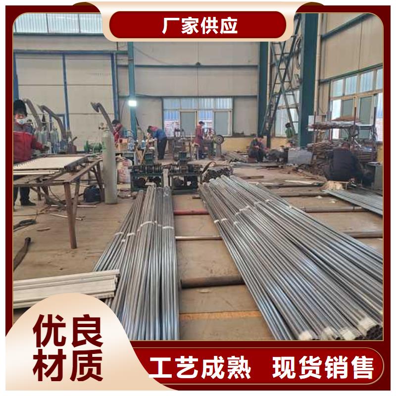  燈光護(hù)欄多年實(shí)力廠家