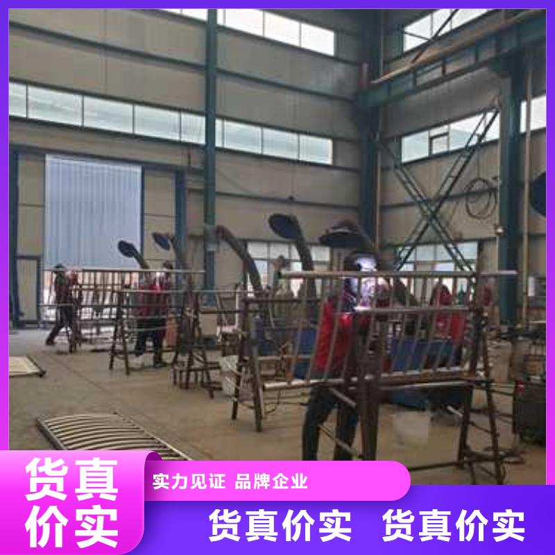 景觀護(hù)欄廠家擁有先進(jìn)的設(shè)備