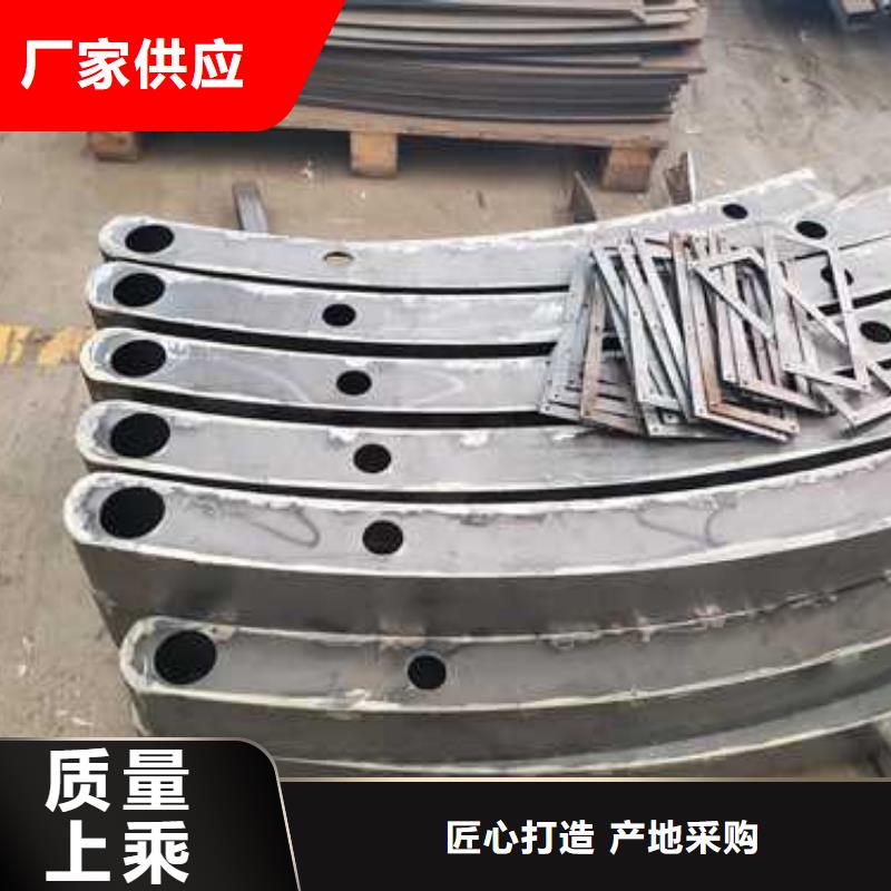 買防撞鋼護(hù)欄-實(shí)體廠家可定制