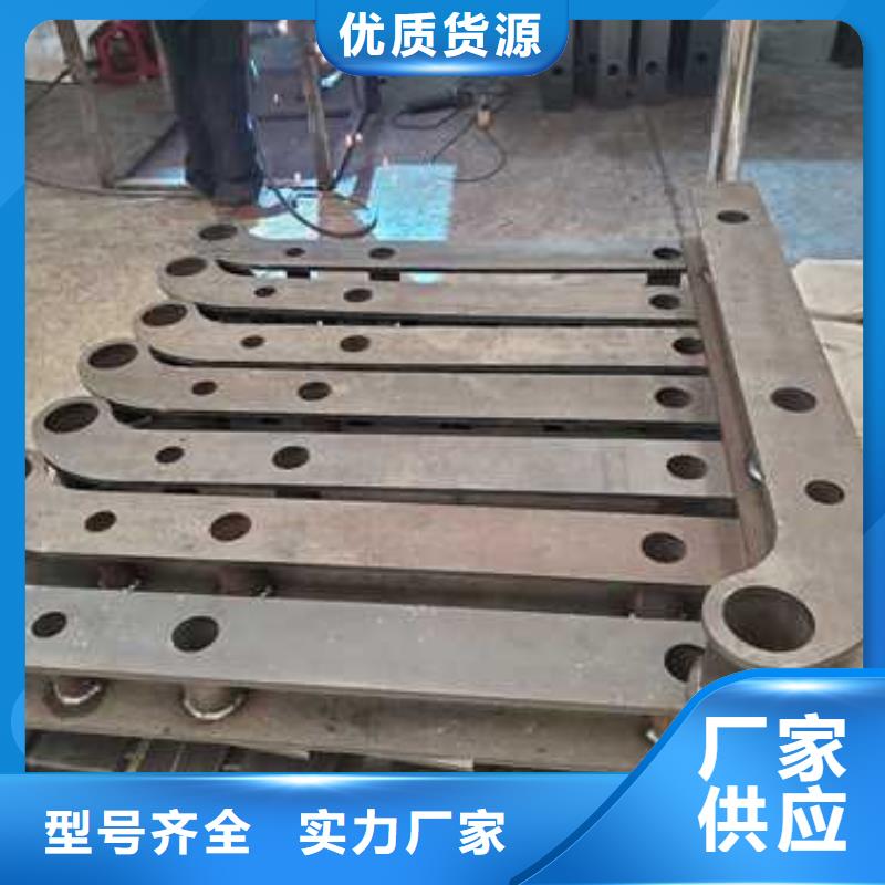 景觀護(hù)欄嚴(yán)謹(jǐn)工藝