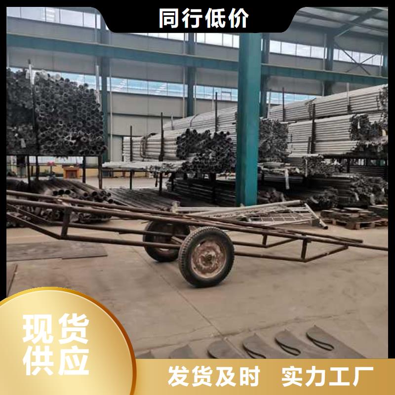 燈光防撞護(hù)欄價格歡迎來電
