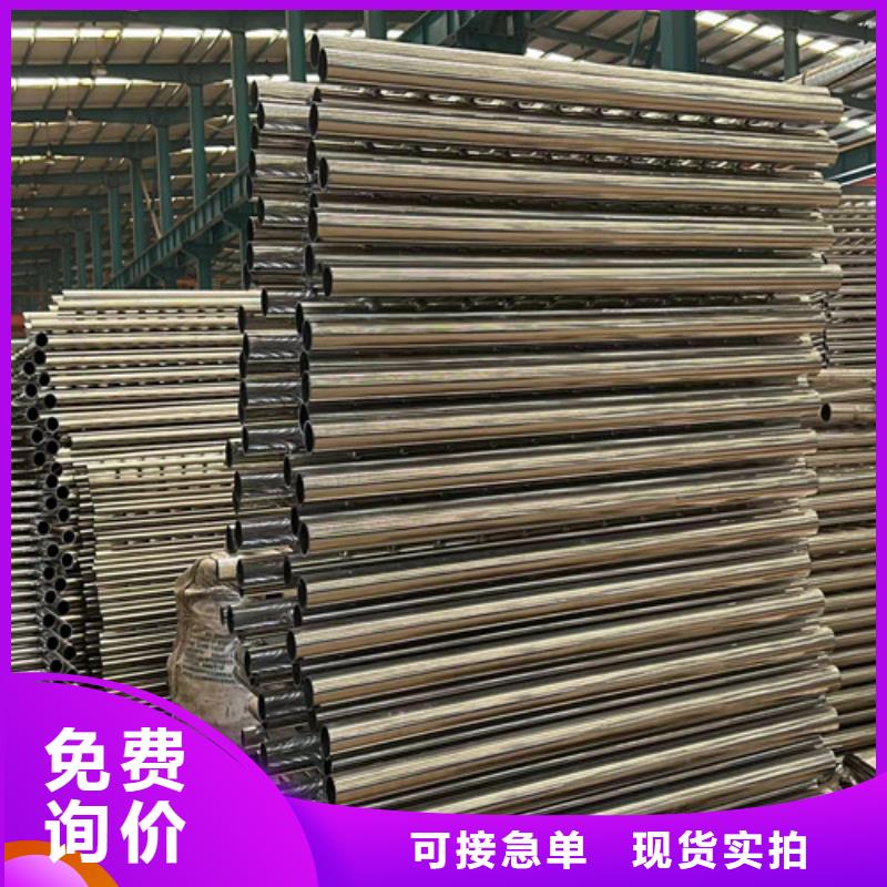 價格低的鋼背木護(hù)欄現(xiàn)貨廠家