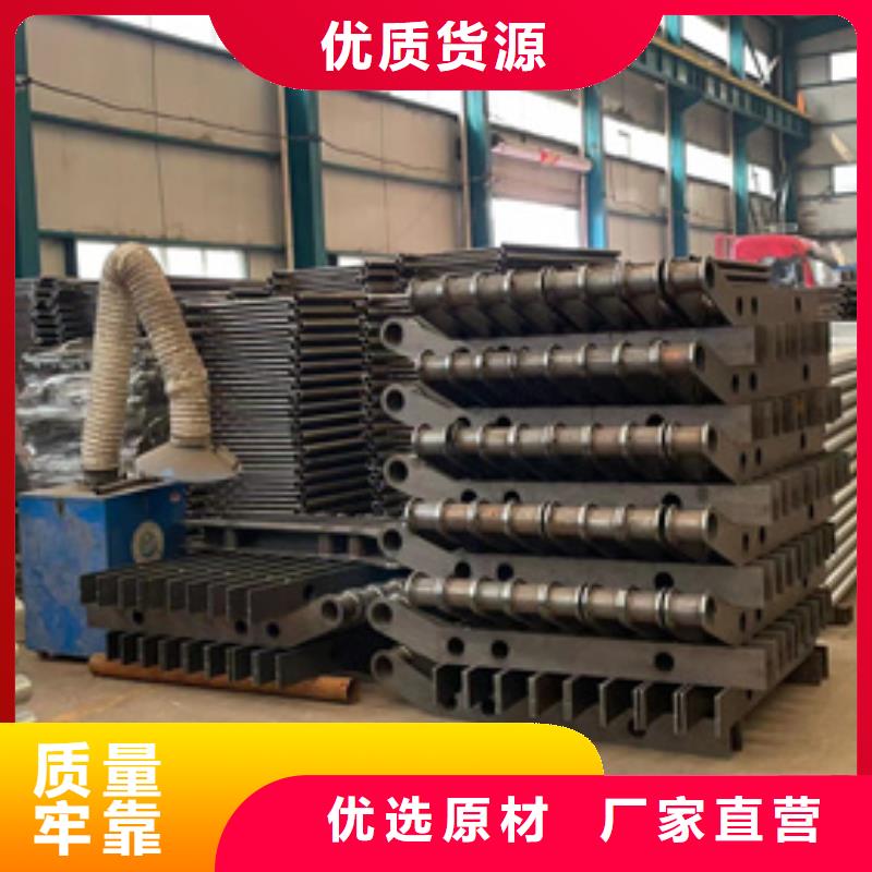 不銹鋼復(fù)合管防撞護(hù)欄細(xì)節(jié)決定品質(zhì)
