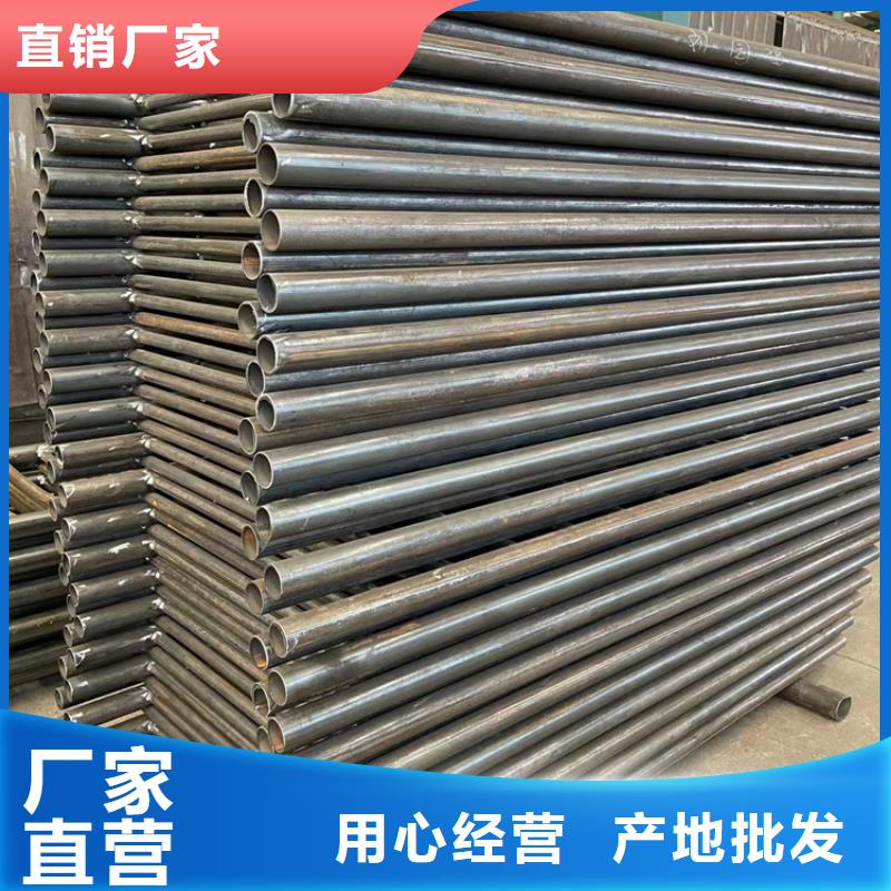 優(yōu)質(zhì)橋梁鋼制防撞護(hù)欄的生產(chǎn)廠家