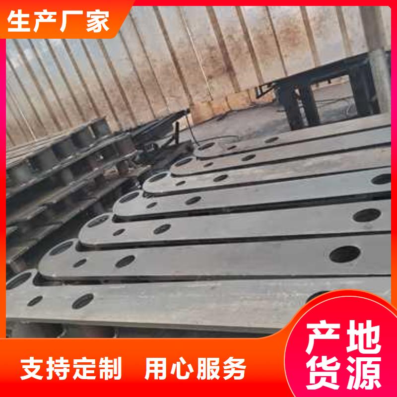 【河道護(hù)欄鍍鋅波形護(hù)欄用心制造】