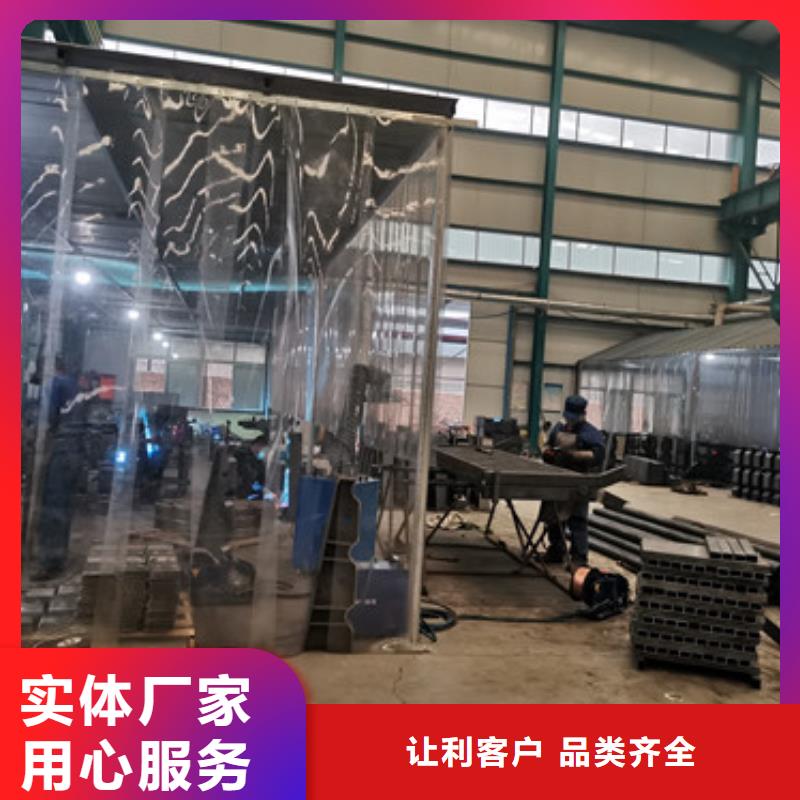 【河道護(hù)欄鍍鋅波形護(hù)欄用心制造】