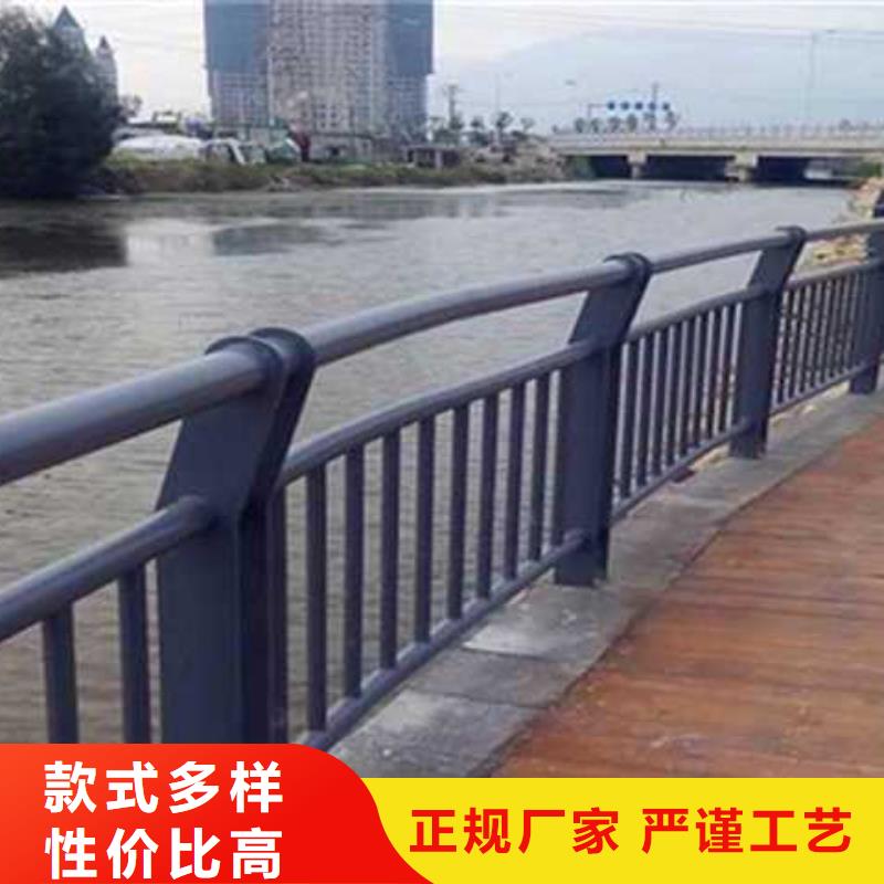 護(hù)欄防撞護(hù)欄廠家多年經(jīng)驗(yàn)值得信賴
