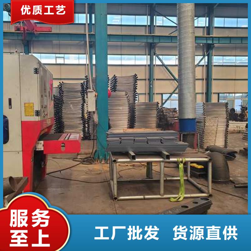 護(hù)欄中央分隔欄品質(zhì)好才是硬道理