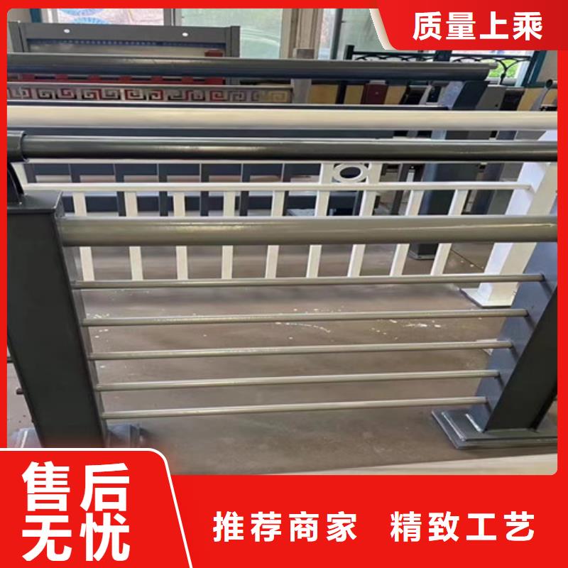 燈光護(hù)欄,【高速開口欄網(wǎng)】符合行業(yè)標(biāo)準(zhǔn)