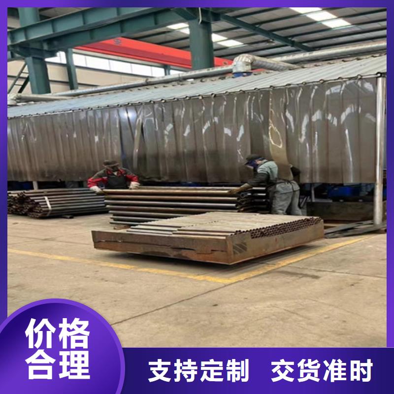 可按需定做橋梁燈光護(hù)欄的廠家