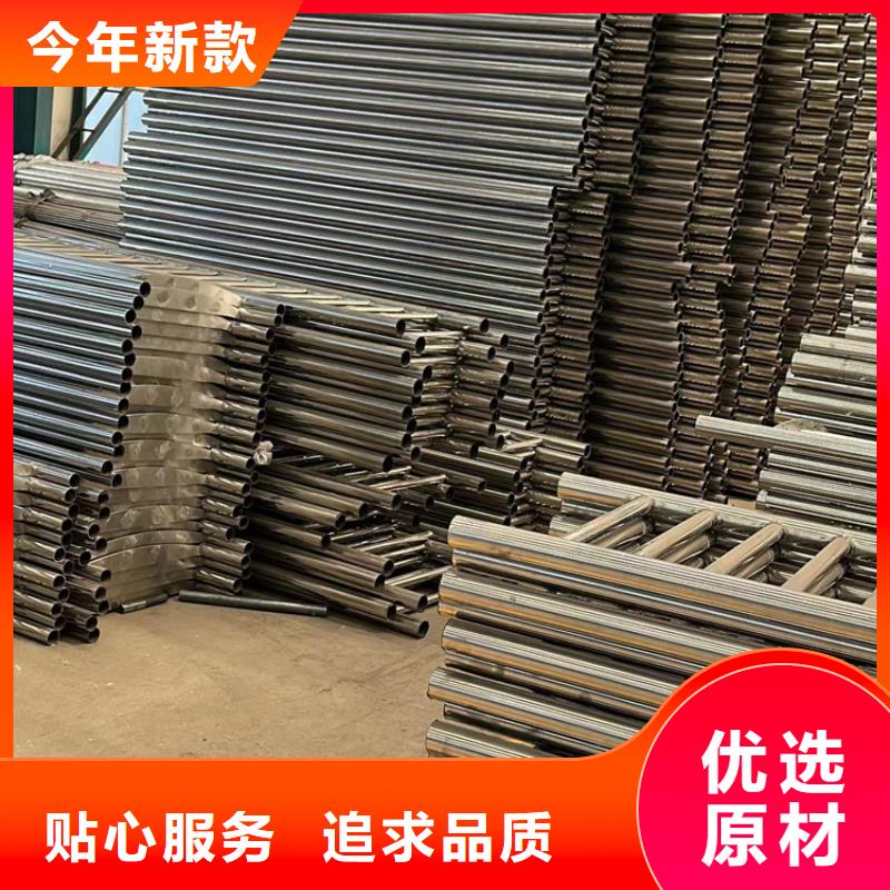 燈光護欄市政道路防護欄品質(zhì)做服務(wù)
