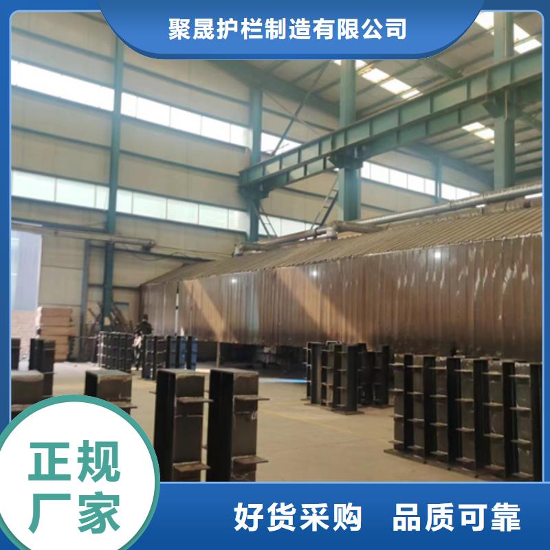 燈光護(hù)欄 市政道路防護(hù)欄誠信可靠