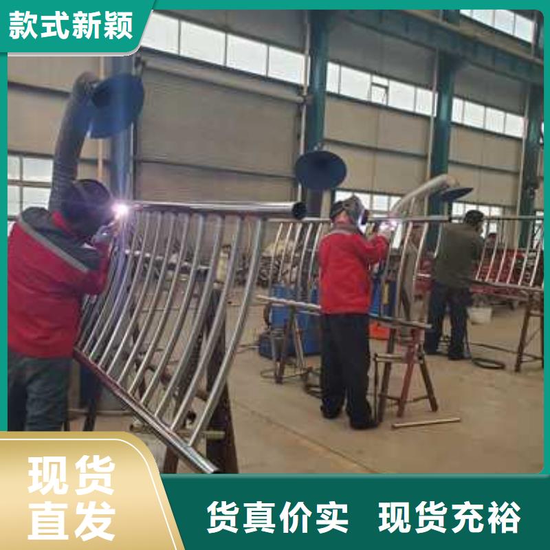 灯光护栏热镀锌立柱设计合理