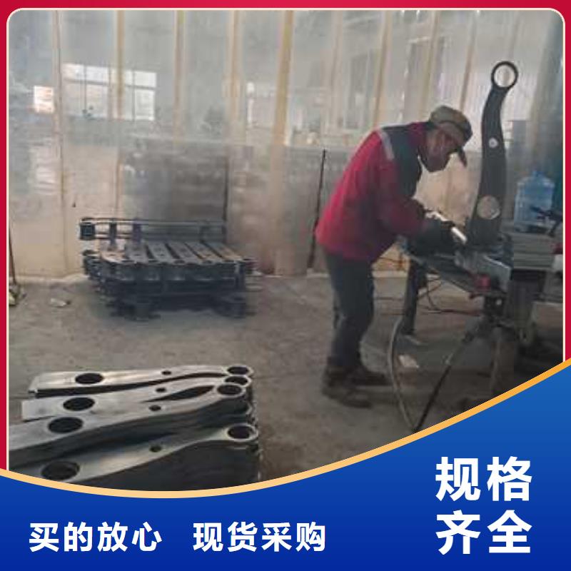鋼絲繩護(hù)欄不銹鋼護(hù)欄可接急單