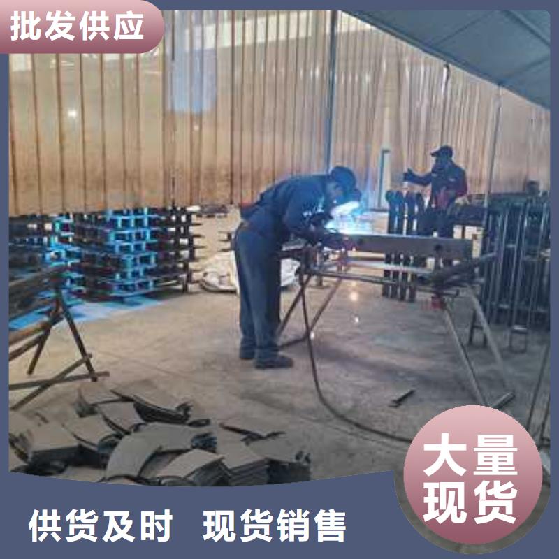 【鋼絲繩護(hù)欄棧道護(hù)欄廠家廠家案例】