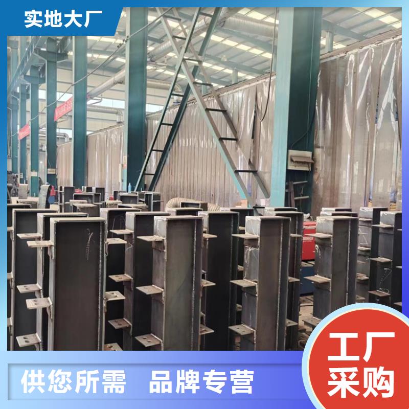 誠信的天橋不銹鋼防撞欄桿生產(chǎn)廠家