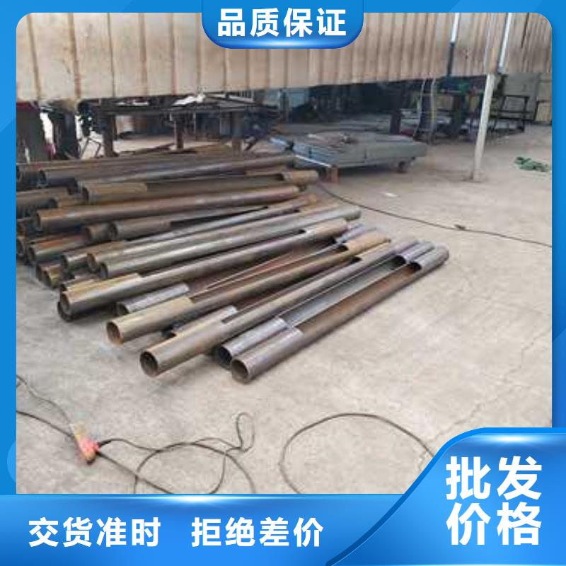 護(hù)欄 不銹鋼復(fù)合管護(hù)欄可定制有保障