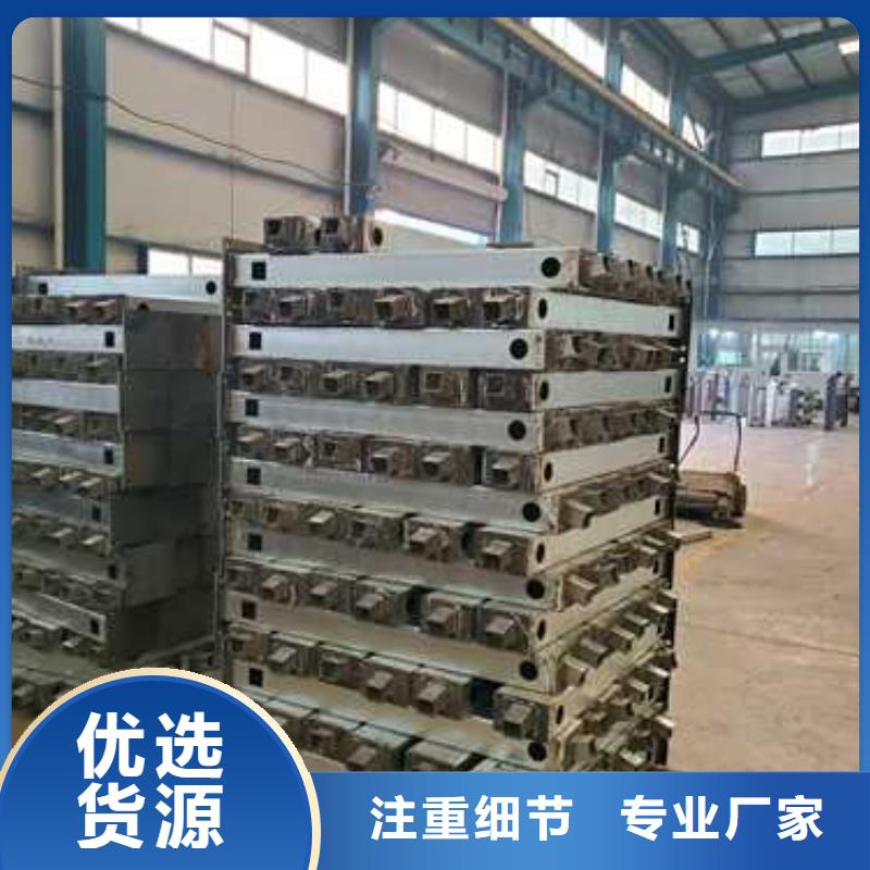 熱賣景觀復(fù)合管護欄-實體廠家