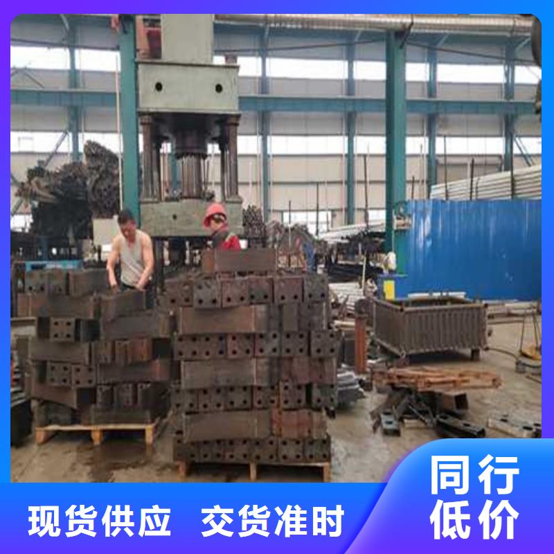 護(hù)欄_國(guó)道抗沖擊圍欄廠家