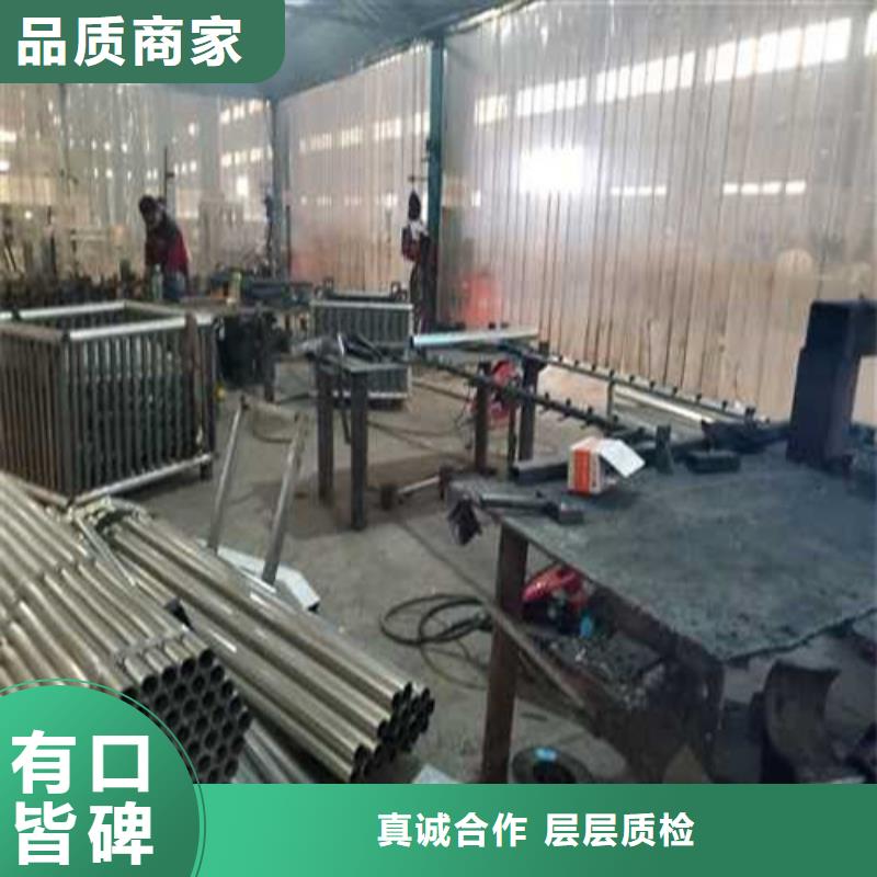 護(hù)欄熱鍍鋅立柱專(zhuān)注生產(chǎn)N年