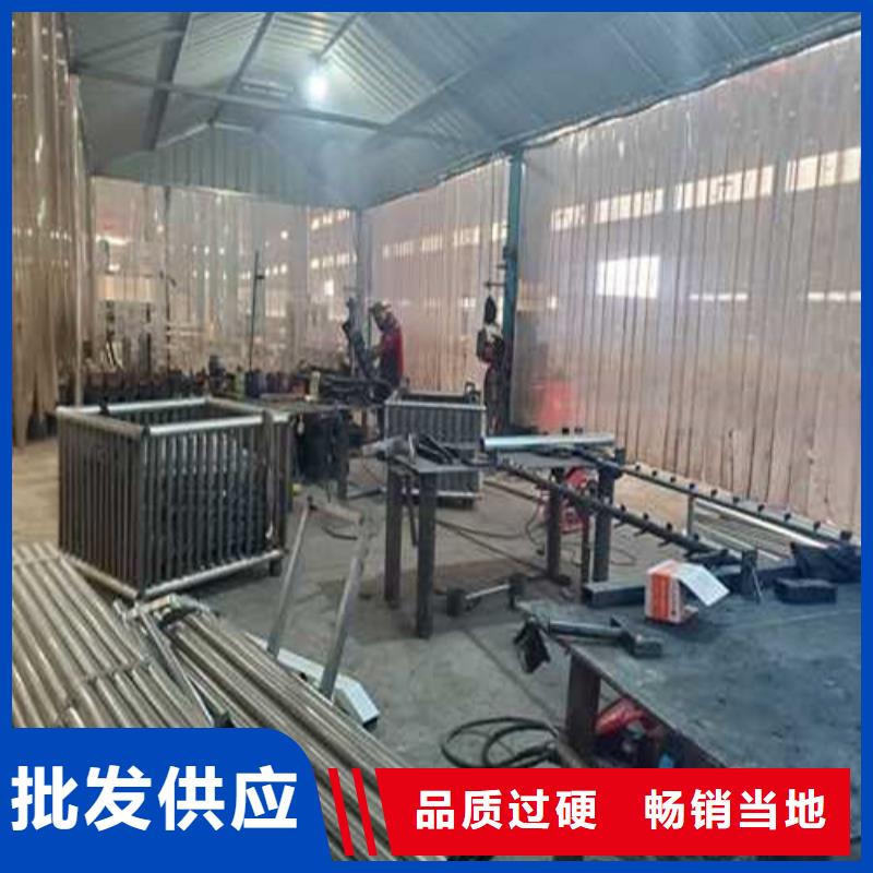 不銹鋼復(fù)合管樓梯欄桿廠家