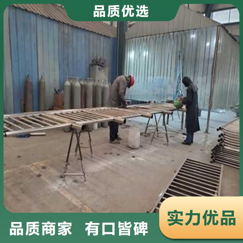 木紋護(hù)欄就近倉(cāng)庫(kù)發(fā)車(chē)