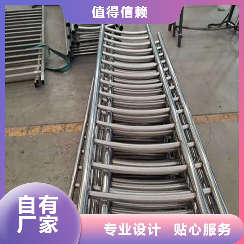 【護欄】旋轉(zhuǎn)護欄專注產(chǎn)品質(zhì)量與服務