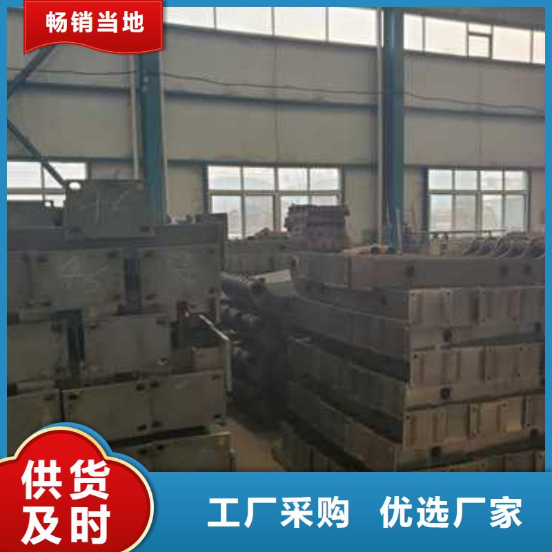 【不銹鋼碳素鋼復(fù)合管護(hù)欄】河道護(hù)欄廠有口皆碑