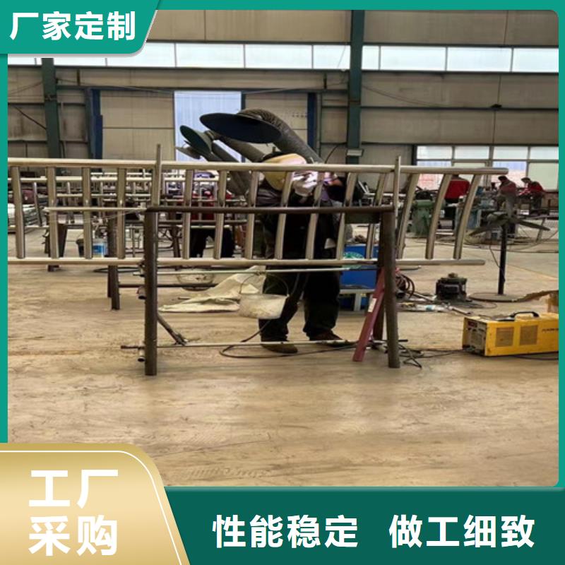 橋梁防撞護(hù)欄-【橋梁護(hù)欄廠】信譽(yù)有保證