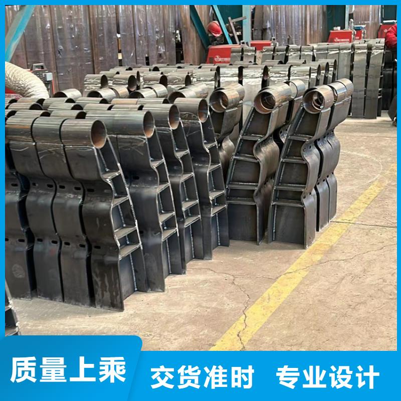 橋梁防撞護(hù)欄【不銹鋼復(fù)合管】工廠現(xiàn)貨供應(yīng)