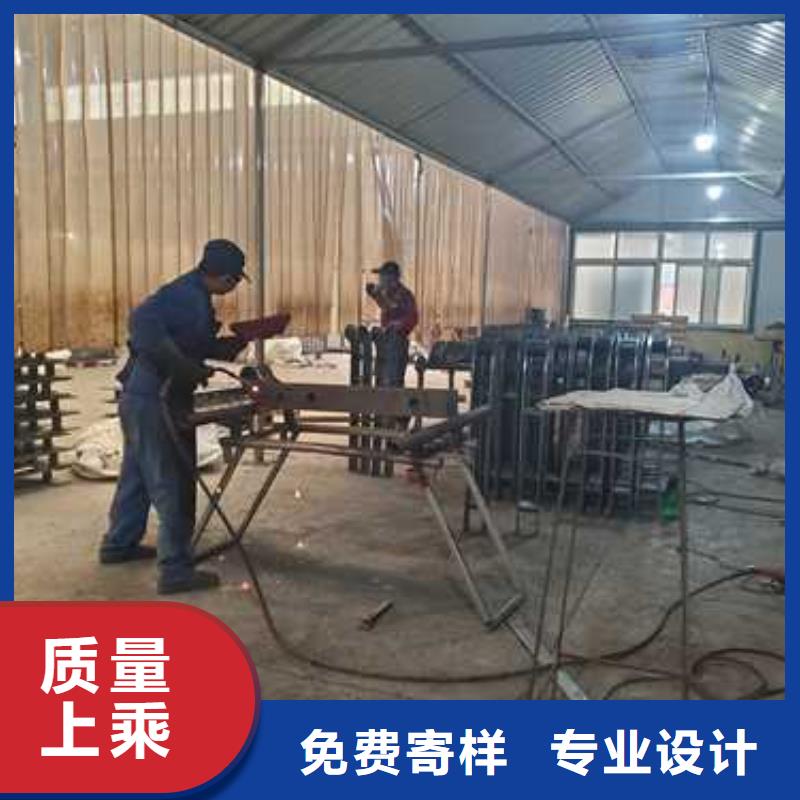 【橋梁防撞護(hù)欄】橋梁鋼護(hù)欄廠種類(lèi)豐富