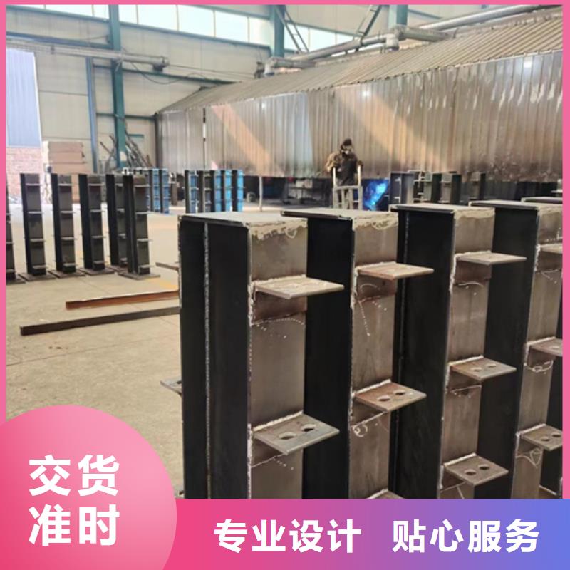有現(xiàn)貨的橋梁人行道護(hù)欄廠家