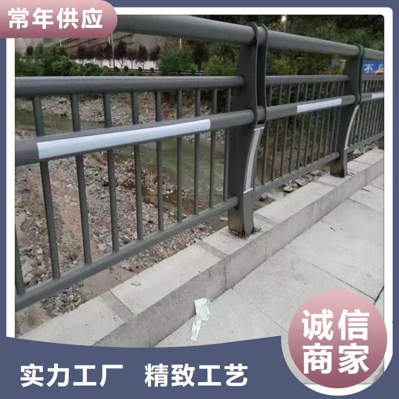 有现货的钢背木护栏公司