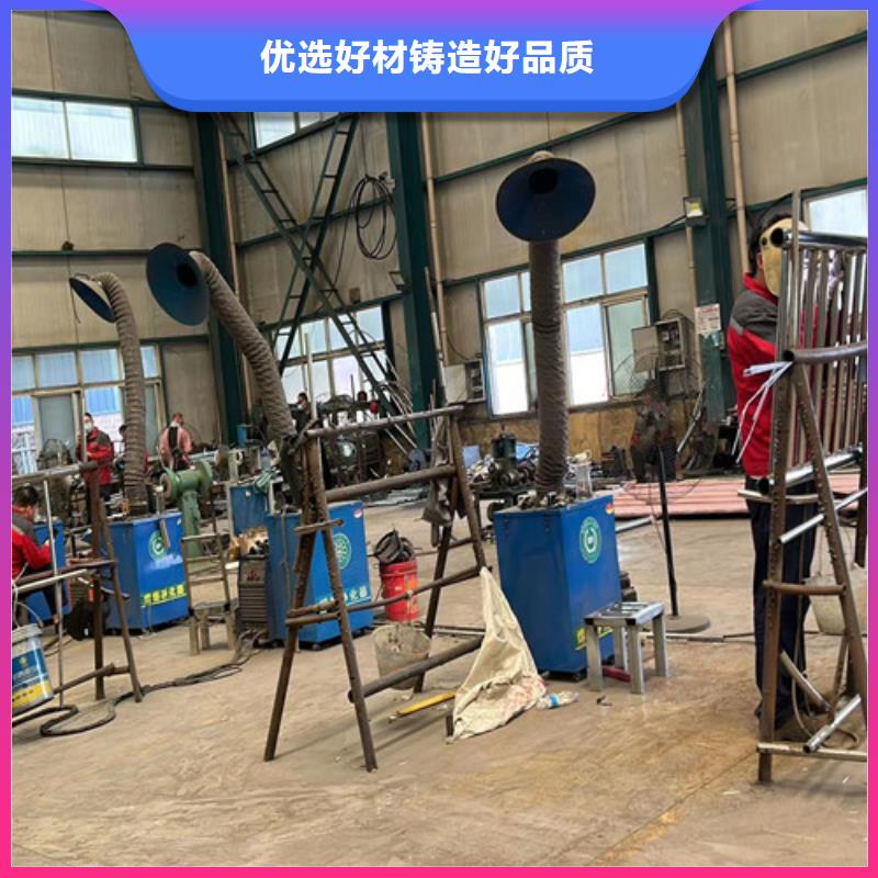 道路護(hù)欄_M型防撞護(hù)欄熱銷產(chǎn)品