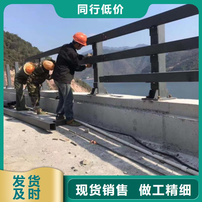 道路護(hù)欄現(xiàn)貨快速采購(gòu)