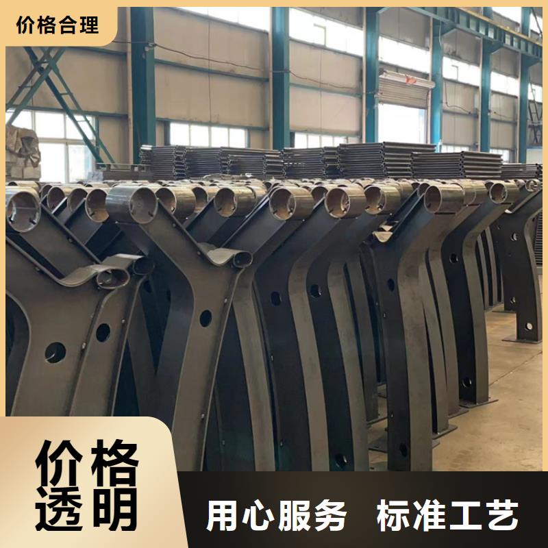 道路護(hù)欄LED防護(hù)欄桿今年新款