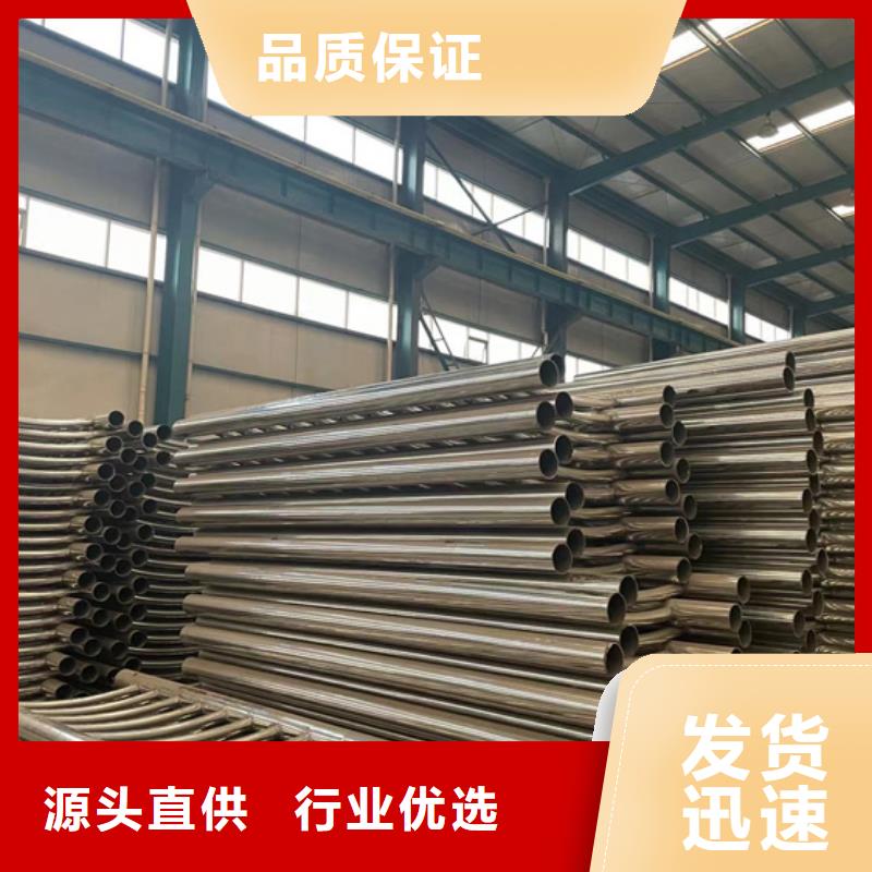 道路護(hù)欄LED防護(hù)欄桿工藝精細(xì)質(zhì)保長久